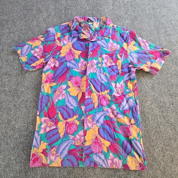 Wrangler Other - Vintage Wrangler Shirt Mens Large Multi Color Floral All Over Print USA Made